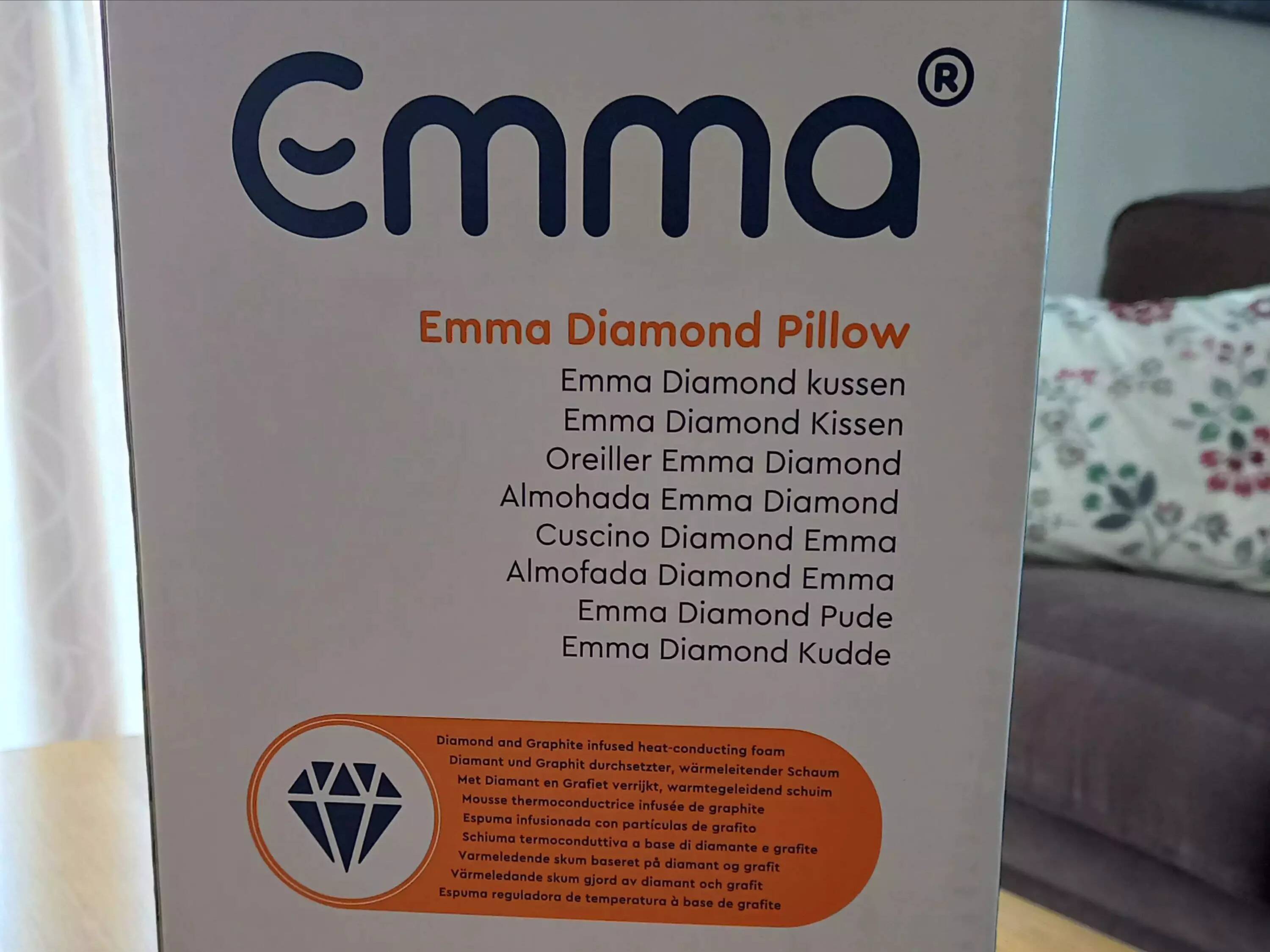 Emma newest Diamond kissen